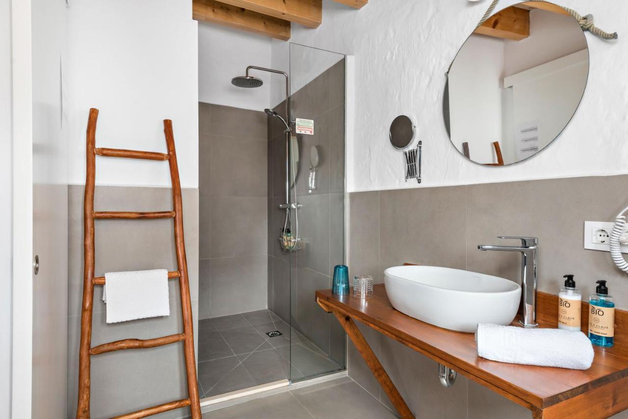 Hotel Boutique Ses 5 Claus Ciutadella  Exterior foto